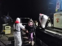 Teknesi Arızalanan Göçmenleri Sahil Güvenlik Kurtardı Haberi