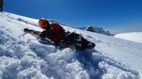 Uludağ'da Bahar Ortasında Nefes Kesen Kış Tatbikatı