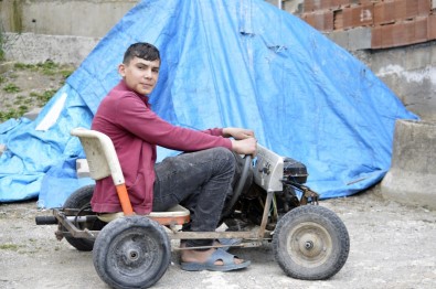 Giresun'da 16 Yaşındaki Genç Hurda Parçalardan Ve Jeneratör Motorundan 4 Tekerlekli Araç Yaptı