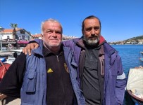 Foça'da Düşen Askeri Uçaktaki Pilotları Kurtaran Balıkçı O Anları Anlattı