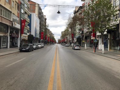 Malatya'da  Cadde Ve Sokaklarda Sessizlik Hakim