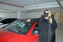 Öfkeli Genç, Rus Kadının Lüks Aracını Hurdaya Çevirip Cep Telefonuyla Da Kaydetti Haberi
