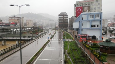 Zonguldak'ta Kısıtlama Günü Sokaklarda Sessizlik