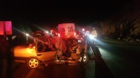 Antalya'da Trafik Kazası Açıklaması 2 Ölü, 2 Ağır Yaralı Haberi