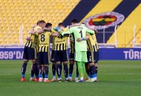 Fenerbahçe'de 11'De 3 Değişiklik Haberi