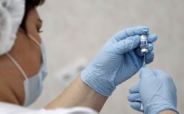 Japonya'da  2 Doz Covid-19 Aşısı Yaptıran Sağlık Çalışanı Korona Oldu