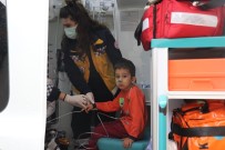 Sakarya'da 1 Anne Ve 3 Çocuğu Sobadan Sızan Karbonmonoksit Gazından Zehirlendi Haberi