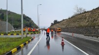 Zonguldak-İstanbul Karayolu Ulaşıma Kapandı Haberi
