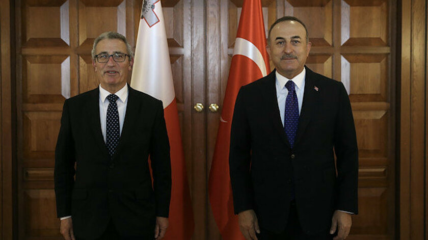 Bakan Çavuşoğlu Maltalı mevkidaşı ile görüştü