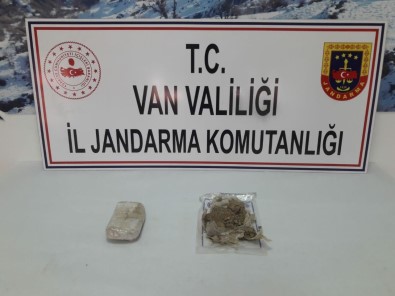 Başkale'de 1 Kilo 622 Gram Eroin Ele Geçirildi