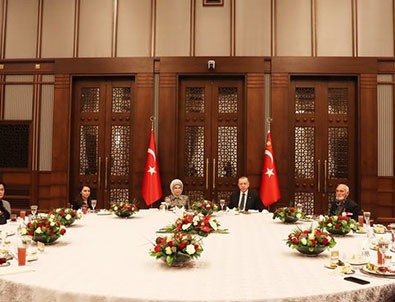 Başkan Erdoğan ilk iftarında şehit aileleriyle!