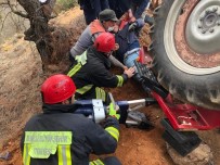 Traktörün Altında Kalan Çiftçi Ağır Yaralandı Haberi