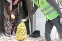 Akhisar Belediyesi, İhtiyaç Sahiplerine Ücretsiz Patates Dağıtıyor Haberi