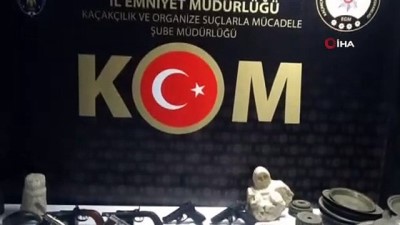 Kastamonu'da Evinde Çok Sayıda Tarihi Eser Ve Silah Bulunan Kişi Gözaltına Alındı