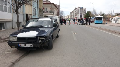 Sivas'ta Trafik Kazası Açıklaması 1 Yaralı
