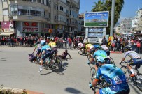 56. Cumhurbaşkanlığı Türkiye Bisiklet Turu'nda Kaza Ucuz Atlatıldı Haberi