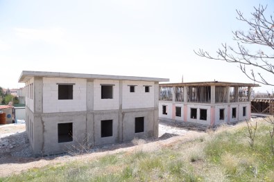 Aksaray'da Sevgi Evleri Projesi Hızla Yükseliyor