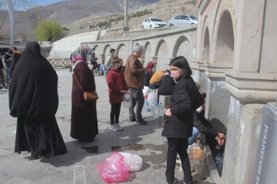 Erzincanlılar 'Ekşisu' İle İftar Açıyor