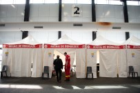 Fransa'da Covid-19 Can Kaybı 100 Bini Geçti