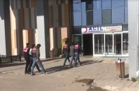 Van'da PKK/KCK Terör Örgütü Mensubu 2 Kişi Yakalandı