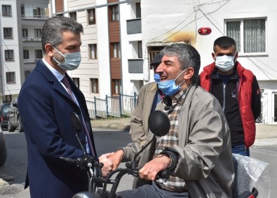 AK Parti Trabzon İl Başkanı Mumcu Engelli Levent Baytar'ın Hayalini Gerçekleştirdi