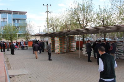 Iğdır'da Çiftçilere Hibeli Tohum Dağıtıldı