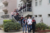 İzmir'de Uyuşturucu Şebekesi Çökertildi Açıklaması 20 Gözaltı
