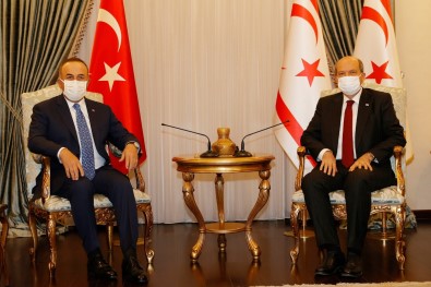 KKTC Cumhurbaşkanı Tatar, Çavuşoğlu'nu Kabul Etti