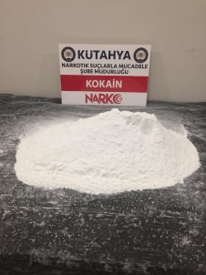 Kütahya'da 2 Buçuk Kilo Kokain Ele Geçirildi