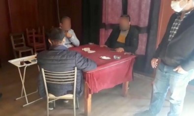 Osmaniye'de Kumar Oynayan 5 Kişiye 25 Bin Lira Ceza