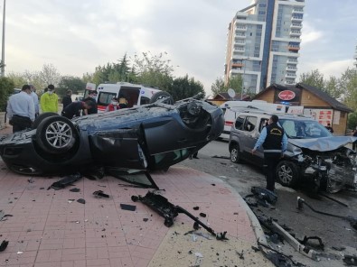 Feci Kaza Güvenlik Kamerasına Yansıdı