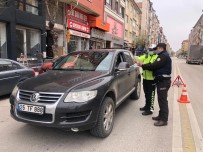 Kısıtlama Saatlerinde Denetimler Sıkı Bir Şekilde Sürüyor Haberi