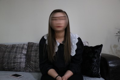 Genç Kız, Özgecan Aslan Gibi Ölmek İstemiyor