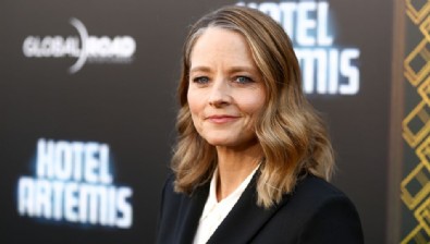 Jodie Foster: Muhammed hepimize insanlık dersi verdi
