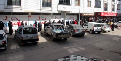 Erzurum'da Ramazan Ve Kısıtlama Öncesi Ucuz Et Kuyruğu