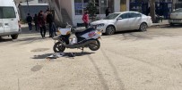 Horasan'da Kamyonet Motosikletli Kuryeye Çarptı Açıklaması 1 Yaralı Haberi