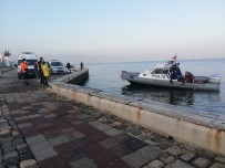 İzmir'de Denizde Bir Erkeğe Ait Ceset Bulundu Haberi
