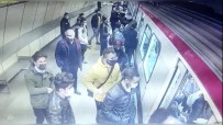 (Özel) İstanbul'da Hırsızlık İçin Çocukları Kullanan 'Toplu Taşıma Çetesi' Çökertildi