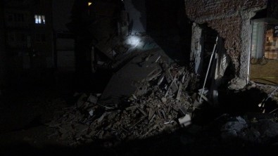 İnşaat Alanındaki Bina Çöktü, Şans Eseri Faciadan Dönüldü