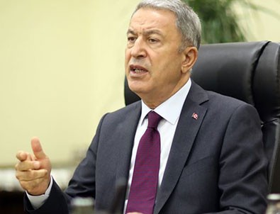 Bakan Akar CHP Grup Başkanvekili Engin Altay'a haddini bildirdi!
