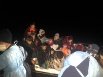 Çanakkale Açıklarında 18 Göçmen Ölümden Döndü Haberi