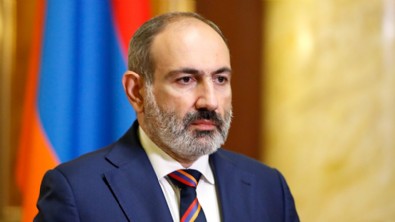 Ermenistan Başbakanı Paşinyan’a öfke dinmiyor: Defol, burada işin yok