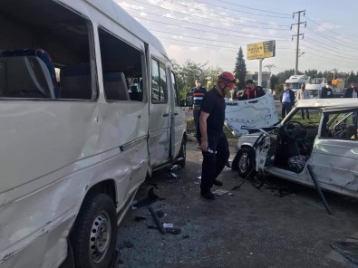 Kahramanmaraş'ta Trafik Kazası Açıklaması 1 Ölü, 1 Yaralı