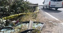 Şanlıurfa'da Otomobil Bariyerlere Çarptı Açıklaması 1 Ölü, 2 Yaralı Haberi