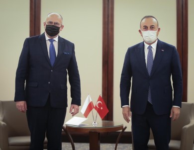 Çavuşoğlu, Polonya Dışişleri Bakanı Rau İle Görüştü
