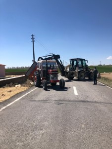 Çiftçinin Traktörü Devrildi, İmdada Kocasinan Belediyesi Yetişti