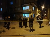 İzmir'de Ev Sahibi İle Kiracı Arasında Gürültü Kavgası Açıklaması 1 Ölü