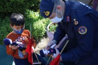 Jandarma'dan Çocuklara 23 Nisan Hediyesi