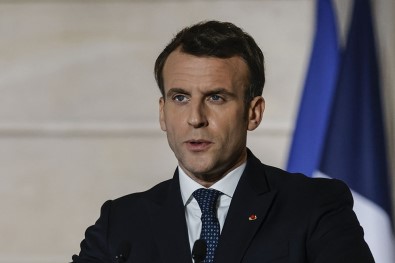 Macron, Devlet Başkanı Itno'nun Cenaze Töreni İçn Yarın Çad'a Gidecek