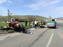 Samsun'da Kamyonet Traktörle Çarpıştı Açıklaması 2 Yaralı Haberi